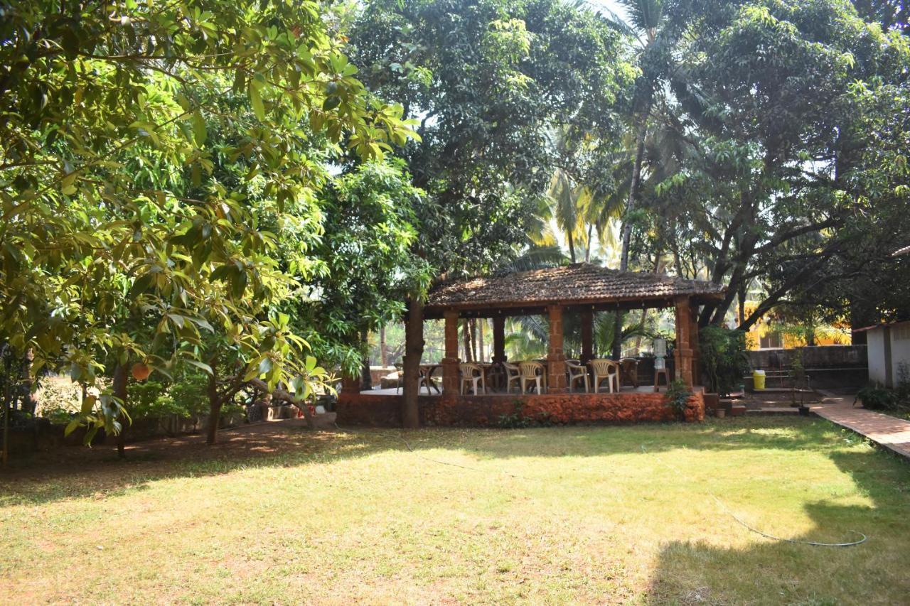 La Petite Guest House Bogmalo Beach Extérieur photo